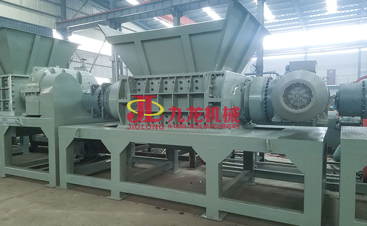 廢舊金屬破碎機(jī)